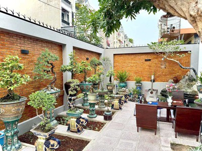 Ngộp bank siêu phẩm biệt thự 374m  vườn lê văn chí   2mt hẻm xe tải giảm 4.7 tỷ chỉ 12.7 tỷ 0