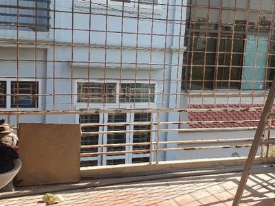 Cho thuê nhà vạn phúc ngõ ô tô, 92m2 x 3 tầng, 12 triệu kd, kho, ở gia đình, nhóm 3