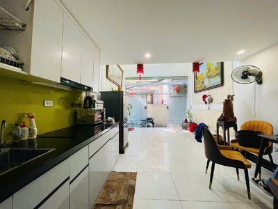 Bán nhà nguyễn trãi thanh xuân -10m ô tô 36m x 3,5 tầng giá 8,5 tỷ 3 ngủ đủ công năng 2