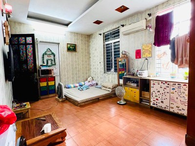 Bán nhà mặt ngõ thông kinh doanh đường láng 45m2 x 5 tầng 15.8 tỷ đống đa hà nội. 2