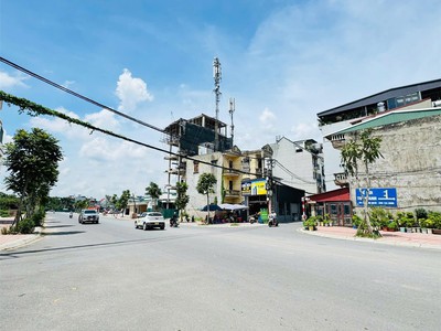 Bán nhà ngọc lâm long biên - 48m2 - ô tô - lô góc - khu phố vip sầm uất 0