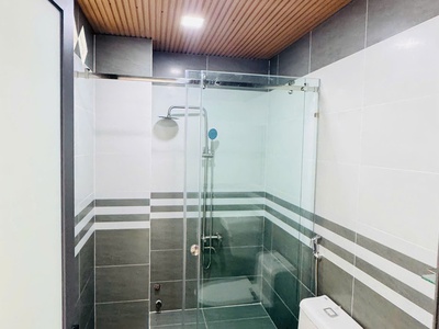 Bán nhà đẹp 4 tầng btct dt 4 12 mặt tiền kinh doanh thông liên khu 8 9 chỉ 6.25 tỷ tl chủ 3