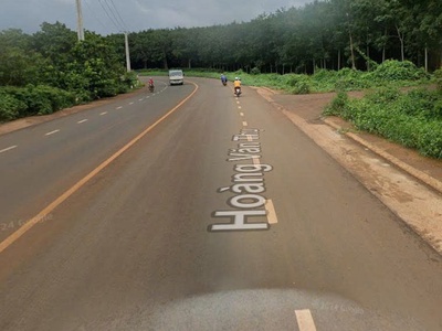 Đất đẹp - cần bán gấp   lỗ sâu 6 tỷ    mặt tiền đt759b- bù dốp - bình phước 0