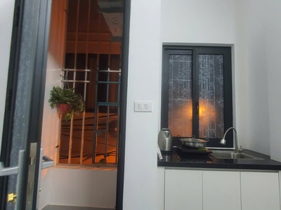 Cho thuê phòng -  nhà mới, đủ đồ, vị trí trung tâm giải phóng 2