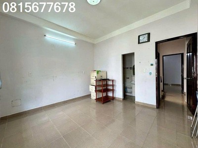 Căn góc 2 mặt tiền hẻm xe hơi kinh doanh đỉnh sát mặt tiền htp 2