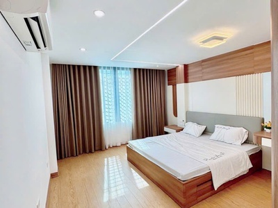 Pl quân đội - hoàng văn thái - ô tô 2 thoáng dt 42m-5 tầng mặt tiền 4m giá 15.9 tỷ 4