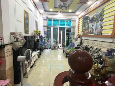 nhà đẹp 4 tầng 62m2 - 4pn - hxh gần chợ hiệp thành q12- tp.hcm giá: 5,75 tỷ 2