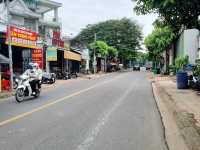 Mặt tiền kinh doanh đỉnh lô góc 2mt 1t2l dt 102m ngang 7.5m 4