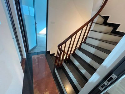 45m2 Lê Thanh Nghị- 5 Tầng -Ngõ Thông-Gần Phố Lớn-Ba Gác Chạy Vèo Vèo-Nhỉnh 10 tỷ 0