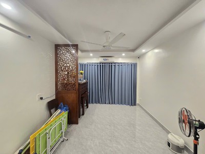 Bán nhà phố Tân Mai, Hoàng Mai, ô tô đỗ cửa, thang máy, 6 tầng 41m2 giá 12.8 tỷ 3