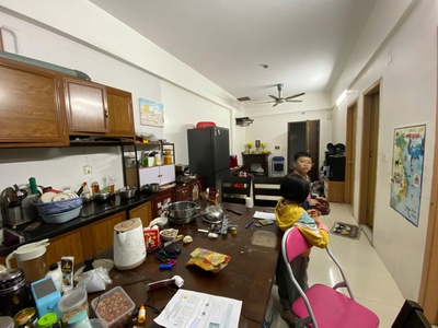 Chủ nhà cần bán gấp căn hộ 2 ngủ full đồ ban công đông nam chung cư Thanh Hà 2