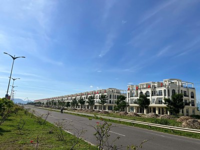 Chỉ 3x Triệu/m2 - Đất Nền Quy Nhơn - Gần Sân bay Phù Cát - Cách Trung tâm 5 - 10 phút 2