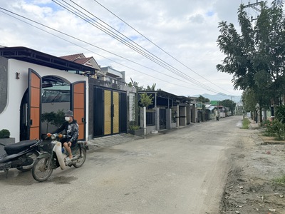 Chính chủ bán lô đất cách chợ Đại Hiệp 1km, diện tích 211m2 3