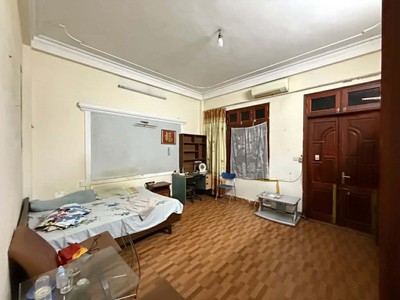 Bán nhà phố Chùa Láng 30m ra phố 52m2 x 4T MT rộng ô tô vào nhà thoáng vĩnh viễn, 14 tỷ 3