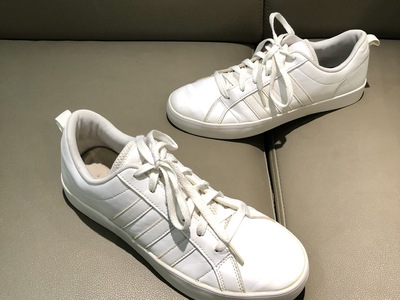 Đôi Adidas chính hãng size 41,5 còn rất mới 3