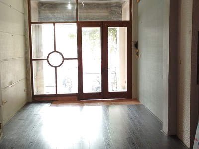 Chính chủ cho thuê mặt bằng 30m tầng 1 mặt đường Hoàng Hoa Thám cửa hàng, văn phòng 8
