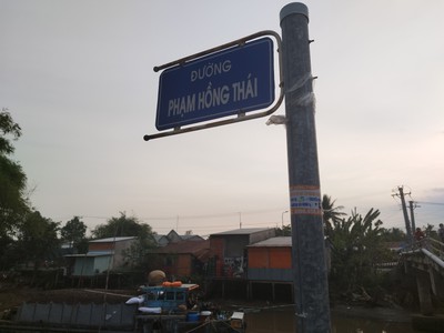 Bán đất thổ cư 308m2 sổ hồng đường phạm hồng thái, p. sa đéc, đồng tháp. giá 1,95 tỷ. 0