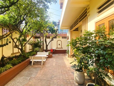 Mặt tiền đường lam sơn - khu thượng lưu - biệt thự 1 đời chủ - 2 mặt tiền thông thoáng 1