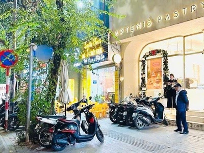 Chủ nhà thiện chí bán nhà phố víp văn cao-tt ba đình, tây hồ 1