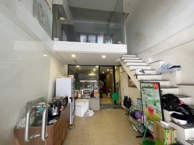 Nhà mặt tiền kinh doanh sầm uất bông sao p5 q8 2