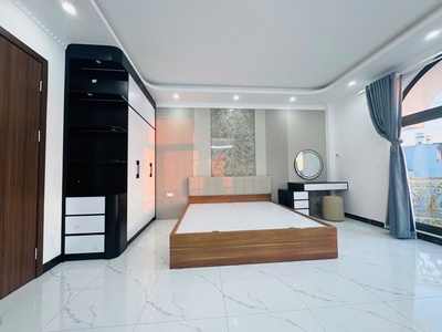 Bán nhà nguyễn văn linh   long biên - lô góc 2 mặt tiền   46m2   6 tầng thang máy   full nội thất 3