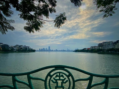 Siêu phẩm, bán nhà trích sài, ô tô vào, biệt thự sân vườn 130m, chỉ 40 tỷ 3