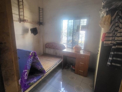 Nguyễn duy, chánh hưng, q8 giáp q5, q10..., sát mặt tiền, nhà hai mặt hẻm trước sau, 3 tầng btct, 1