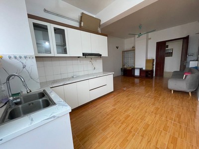 Căn hộ chung cư đẹp -mặt phố trung kính - ô tô đỗ chân tòa nhà - chốt nhanh kẻo lỡ 83m2 2