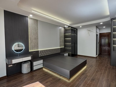 Bán nhà hoàng quốc việt cầu giáy 8 tầng thang máy phân lô vỉa hè ô tô kinh doanh 23 tỷ 2