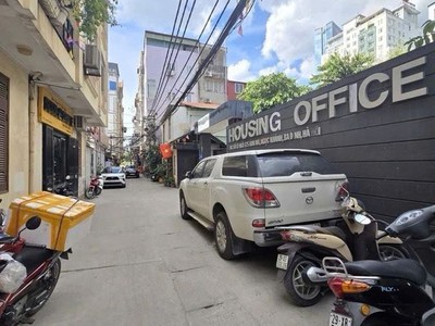 Bán nhà kim mã 30m2. 6 tầng. mặt tiền 4.8m. giá 15.8 tỷ ba đình hà nội 0