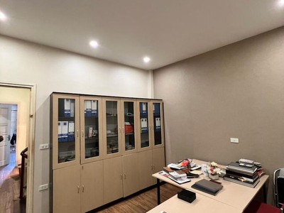 Bán nhà mặt phố láng trung- kinh doanh-ô tô chánh- đỗ 52m2 4 tầng x 21.5 tỷ-đống đa- hà nội. 2