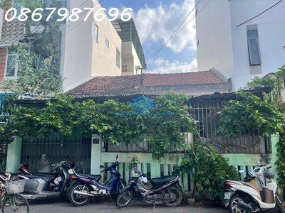 Cần bán nhà mặt tiền ngang 8.5m vuông vức trung tâm bàn cờ nha trang 4