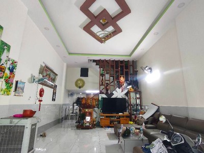 Hiếm - nhà mới 3 tầng - hẻm thông tứ tung - mua về ở ngay - ngang khủng 5m - phường bình hưng hoà a 0