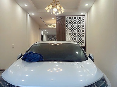 Bán nhà 3 tầng - mặt tiền đ. huyền quang, quận 1 - duy nhất nhà đang chào bán 1