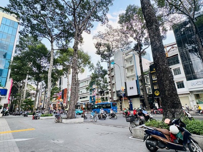 Bán siêu phẩm tòa nhà 7 tầng có hầm - 2 mặt tiền kinh doanh đường 3/2, quận 10 - ngay vòng xoay dân 1