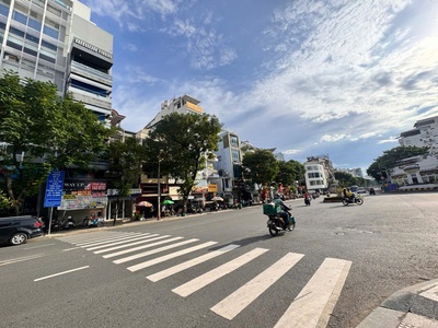 Bán tòa nhà 7 tầng có hầm - mặt tiền kd đường nguyễn cư trinh, quận 1 - hiếm nhà bán - giang 2