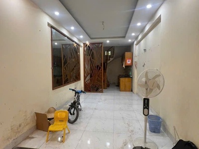 Nhà lạc long quân 31m, 5 tầng, full đồ, oto qua nhà 1