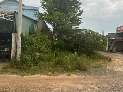 Bán 6m x 31m đất mặt tiền nguyễn chí thanh - lagi giá ngộp 333 triệu/m ngang 4