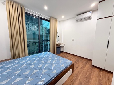 Bán nhà đội cấn dt 35m giá 11,5 tỷ lô góc 2 nhà ra phố,full nội thất 2