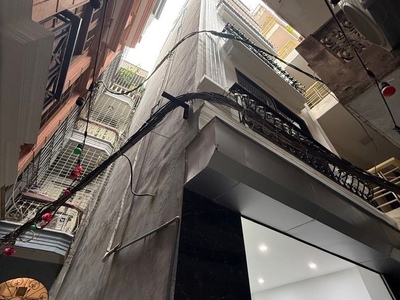 Bán nhà đội cấn dt 35m giá 11,5 tỷ lô góc 2 nhà ra phố,full nội thất 3