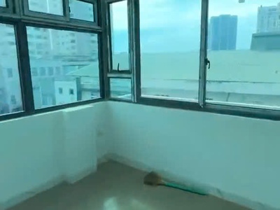 Mình cần nhượng gấp căn hộ 2n1k phòng 701 tại số 2 ngõ 51 thái thịnh, phường thịnh quang, quận đống 1