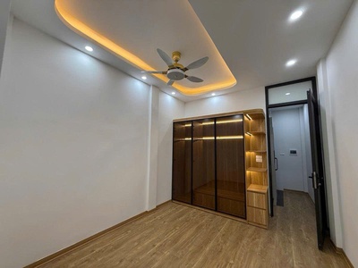 Nguyễn phúc lai - nhà mới 5 tầng thang máy - dt 39m2 5 tầng mt 3.4m giá 12.6 tỷ 0