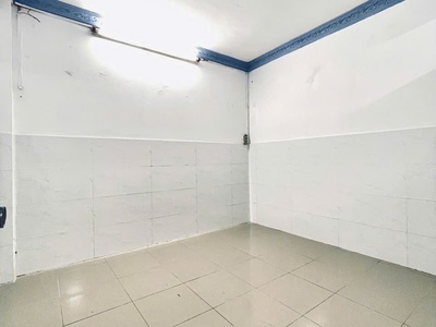 Siêu rẻ nhà gần chợ lk5-6 hẻm 5m khu nhà lầu 48m2,2tầng 2 tỷ 4 1