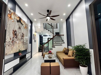 Bán căn nhà 4 tầng ngõ phố Võ Thị Sáu, ph Nguyễn Trãi, TP HD, 42m2, 4 ngủ, chỉ 2.9x tỷ 0