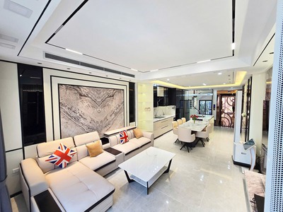 Cần bán 51,7m2 nhà 6 tầng, thoáng trước sau, thang máy tại TĐC Ngọc Thụy, Bồ Đề 1