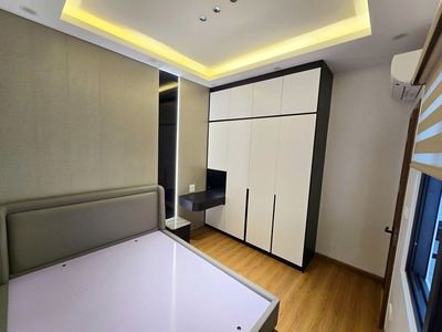 Cần bán 51,7m2 nhà 6 tầng, thoáng trước sau, thang máy tại TĐC Ngọc Thụy, Bồ Đề 11