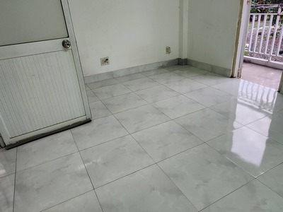 Cho thuê nhà nguyên căn 2PN 2WC   Mặt tiền Đường thông Linh Tây, gần Phạm Văn Đồng, giá 8tr/tháng 3