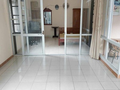 Bán nhà Lô góc mặt phố Pháo Đài Láng, Đống Đa tiện kinh doanh 3 tầng 96m2 giá 38 tỷ 2