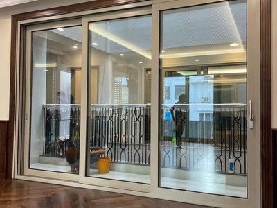 Điểm Danh Những Mẫu Cửa Đẹp Dẫn Đầu Xu Hướng 2