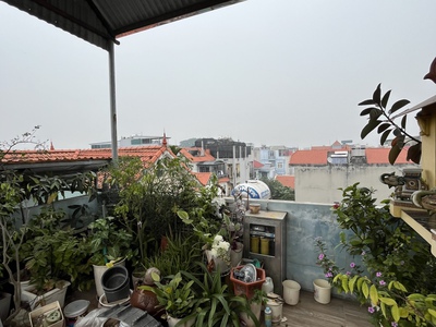 Bán nhà riêng chính chủ 78m2 sử dụng50m 4 tầng 28m sân tại Long Biên 5